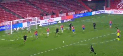 阿森纳签下厄瓜多尔双胞胎球员，未来有望助力球队夺冠，彰显俱乐部长期发展策略。